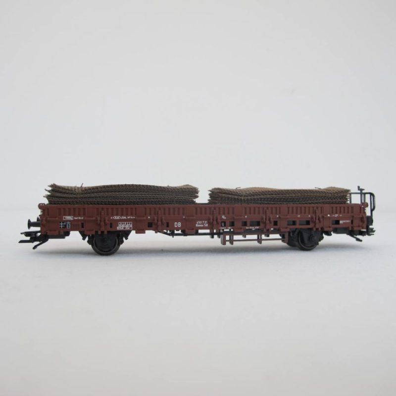 Train set diesel locomotive Köf II with 2 loaded stake wagons of the DB in Ep.III | mfx + TELEX couplings - Image 2