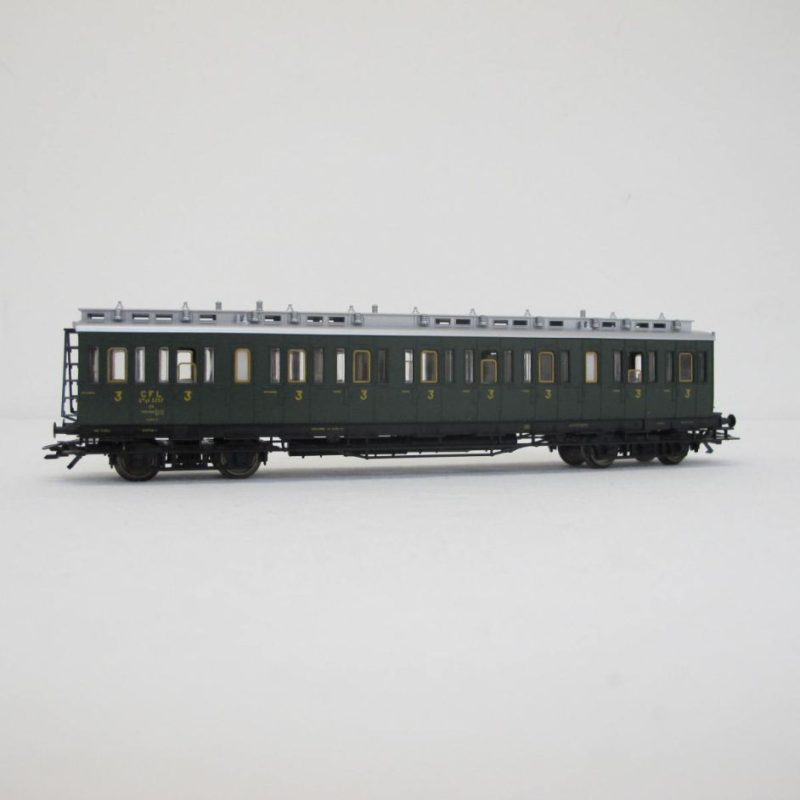 3rd class compartment carriage of the cfl - Image 11