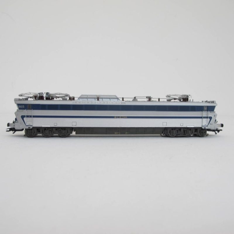 Series 18 express train locomotive SNCB four-system locomotive for Benelux, France and Germany - Image 9