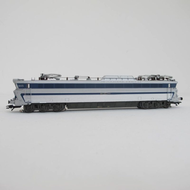Series 18 express train locomotive SNCB four-system locomotive for Benelux, France and Germany - Image 11
