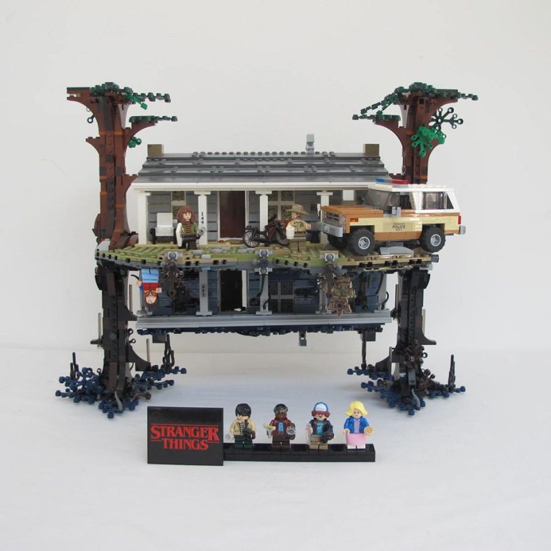 The Upside Down. Complete with instructions, no box