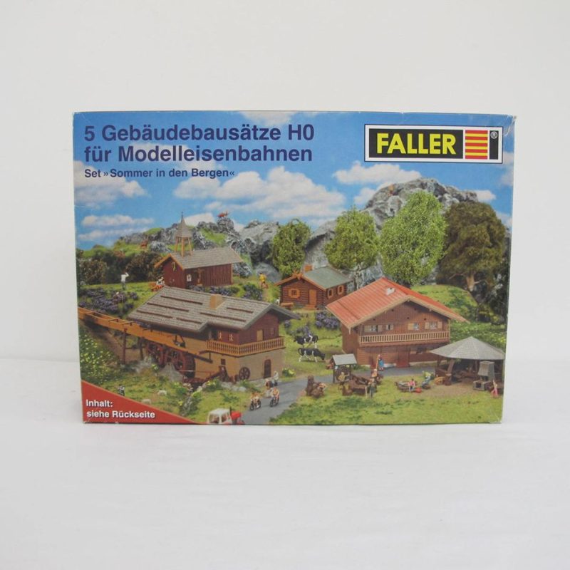 Building kits Summer in the mountains
