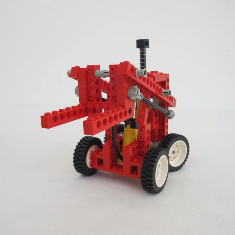 Universal Pneumatic Set. Complete with instructions and box - Image 5