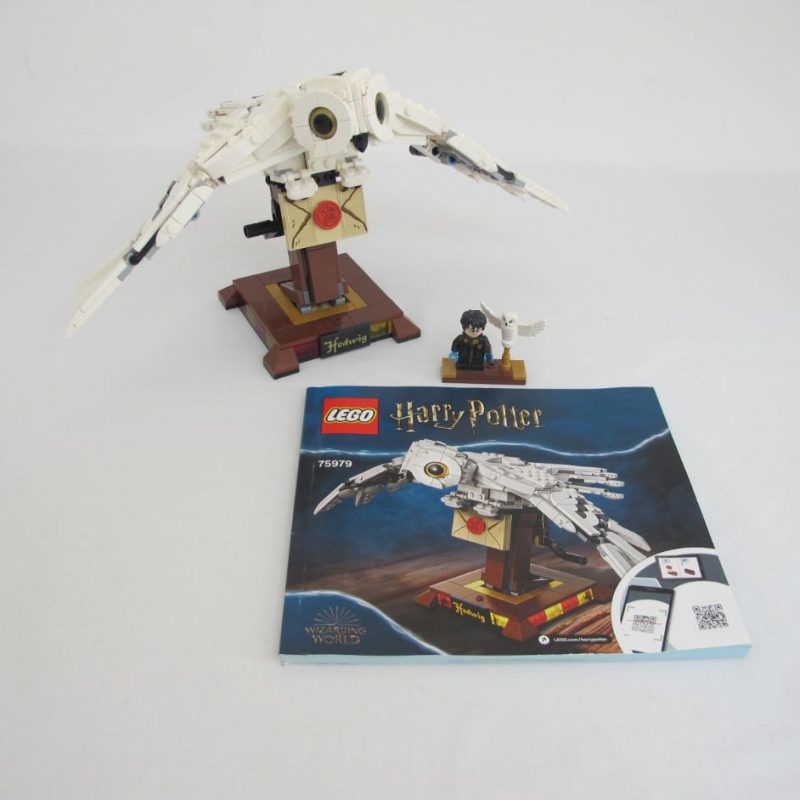 Hedwig. Complete with instructions, no box