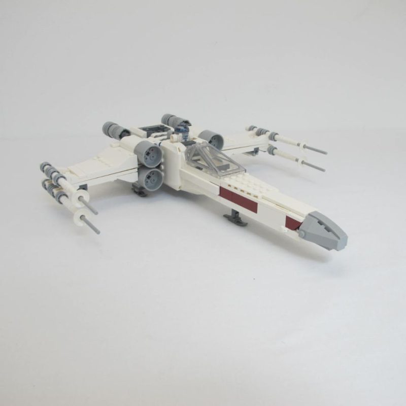 Luke Skywalker's X-Wing Fighter. Complete with instructions, no box - Image 7