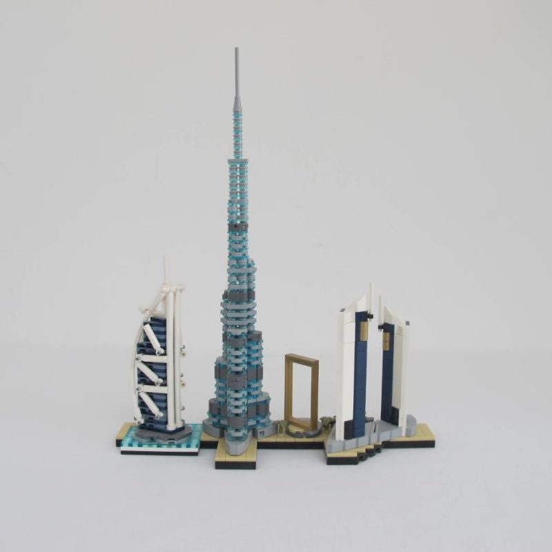 Dubai. Complete with instructions, no box - Image 4