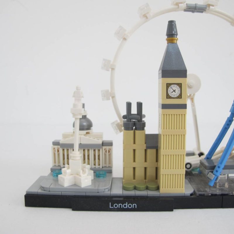 London. Complete with instructions, no box - Image 10