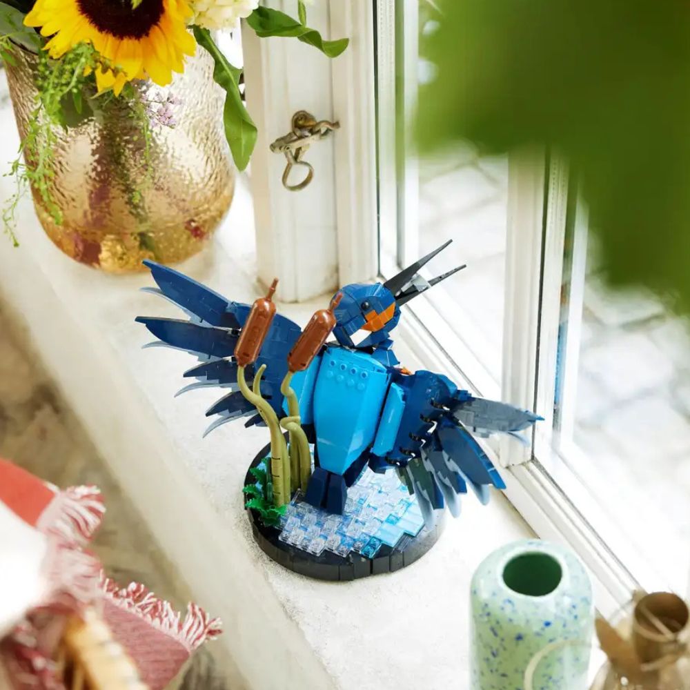 LEGO Icons 10331 Kingfisher Bird