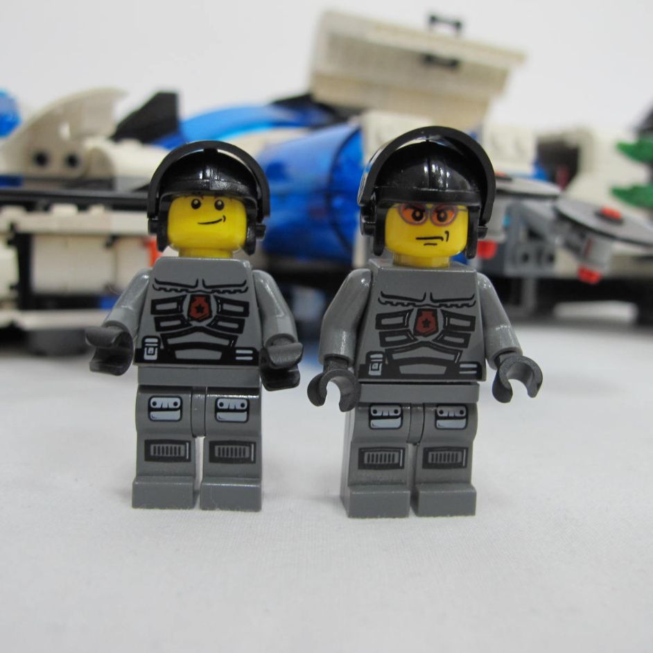 Galactic Enforcer. Complete without instructions, no box - Image 2