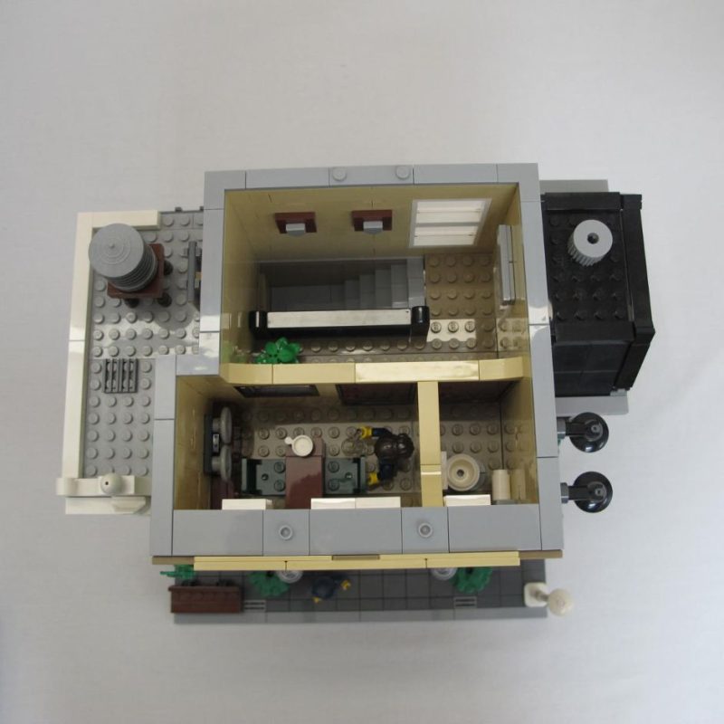 Police Station. Complete with instructions and box - Image 9