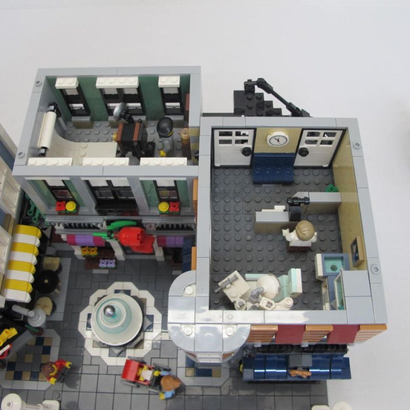 Assembly Square. Complete with instructions and box - Image 28