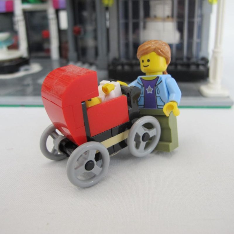Assembly Square. Complete with instructions and box - Image 13