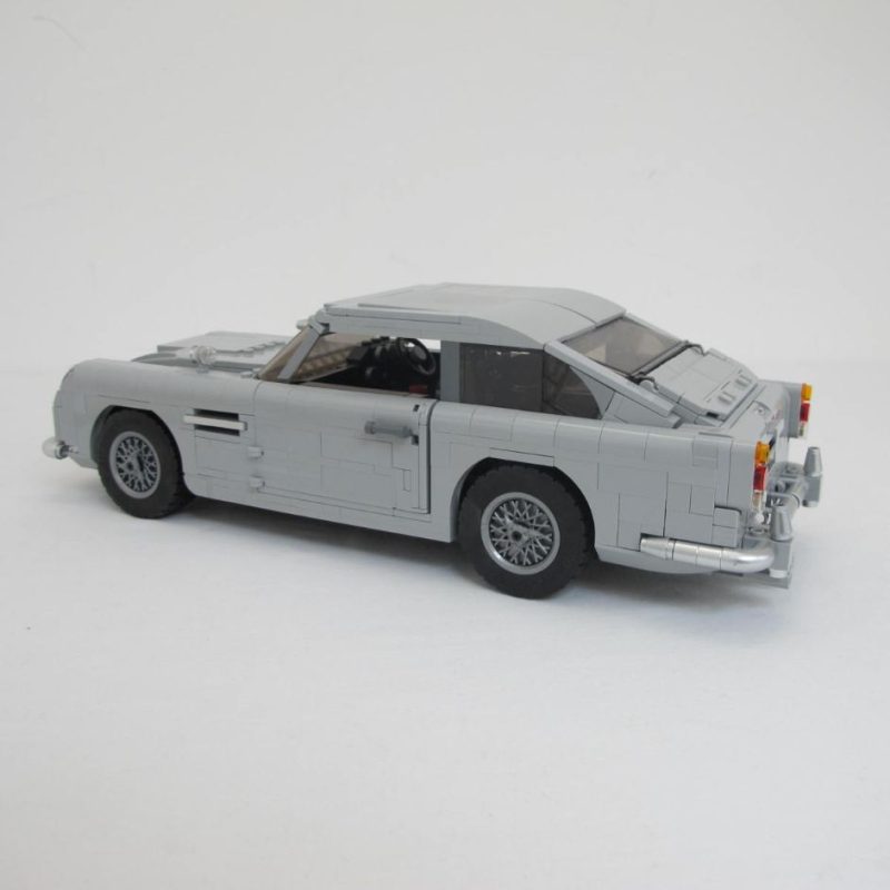 James Bond Aston Martin DB5. Complete with instructions, no box - Image 9