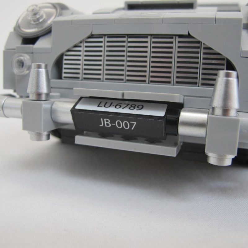 James Bond Aston Martin DB5. Complete with instructions, no box - Image 2