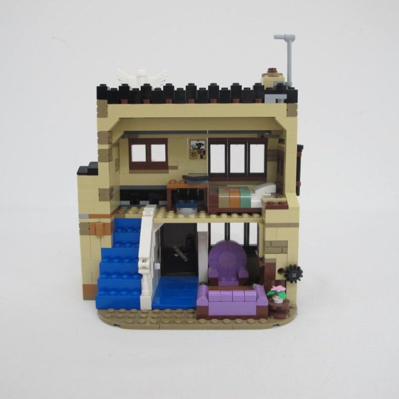 4 Privet Drive. Complete with instructions, no box - Image 13