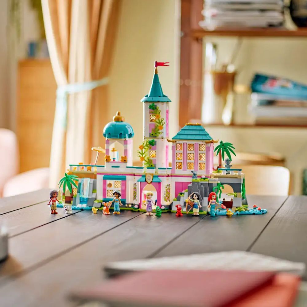 LEGO Disney 43267 Princess Castle & Royal Pets