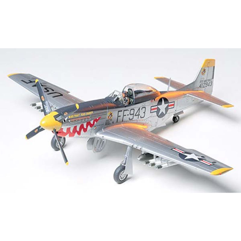 Tamiya 61044 North American F-51D Mustang Korean War