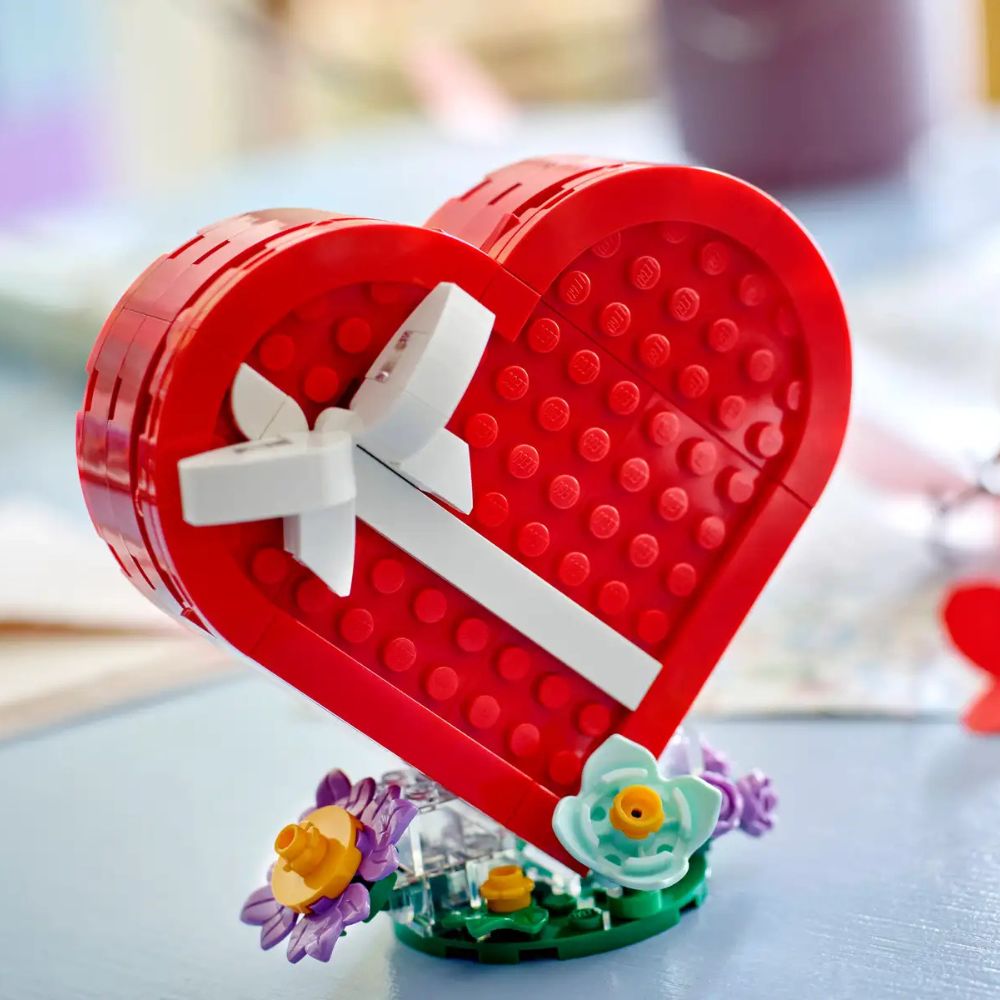 40759 - Celebration Series- Valentine's Day Box
