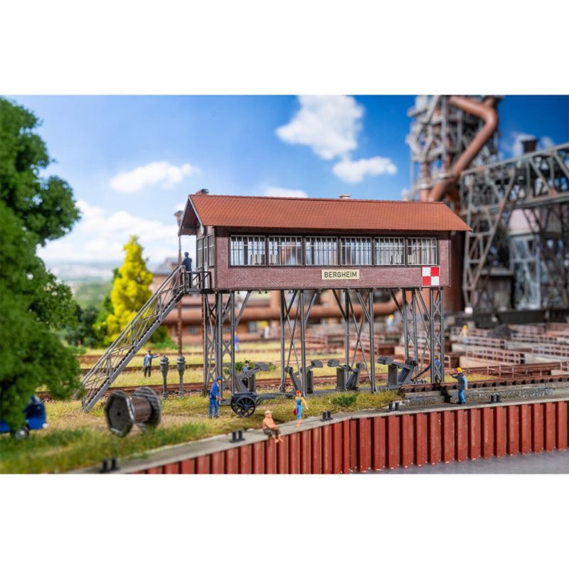 Faller Bergheim Signal Box (120090)