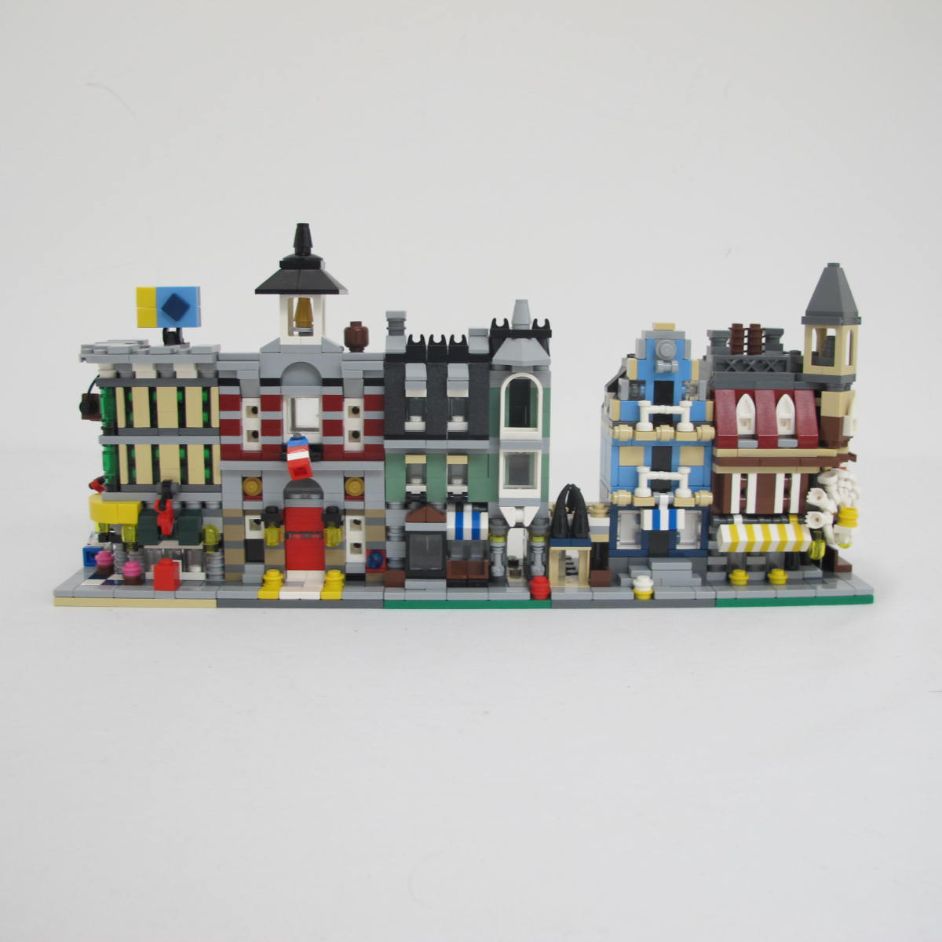 Mini Modulars. Complete with instructions, no box - Image 7