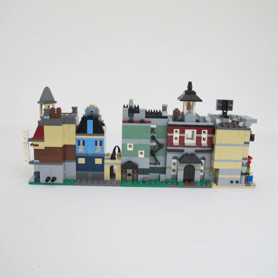 Mini Modulars. Complete with instructions, no box - Image 11