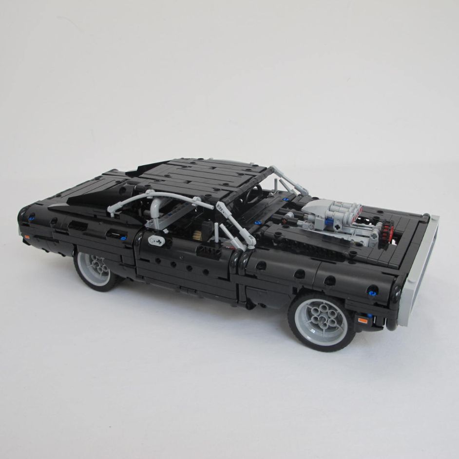 Dom's Dodge Charger. Complete with instructions and box - Image 8