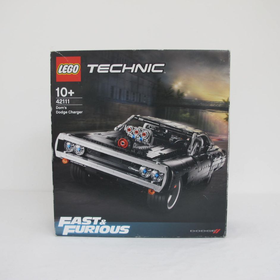 Dom's Dodge Charger. Complete with instructions and box - Image 12