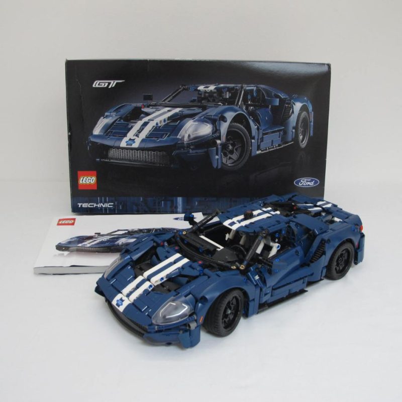 2022 Ford GT. Complete with instructions and box