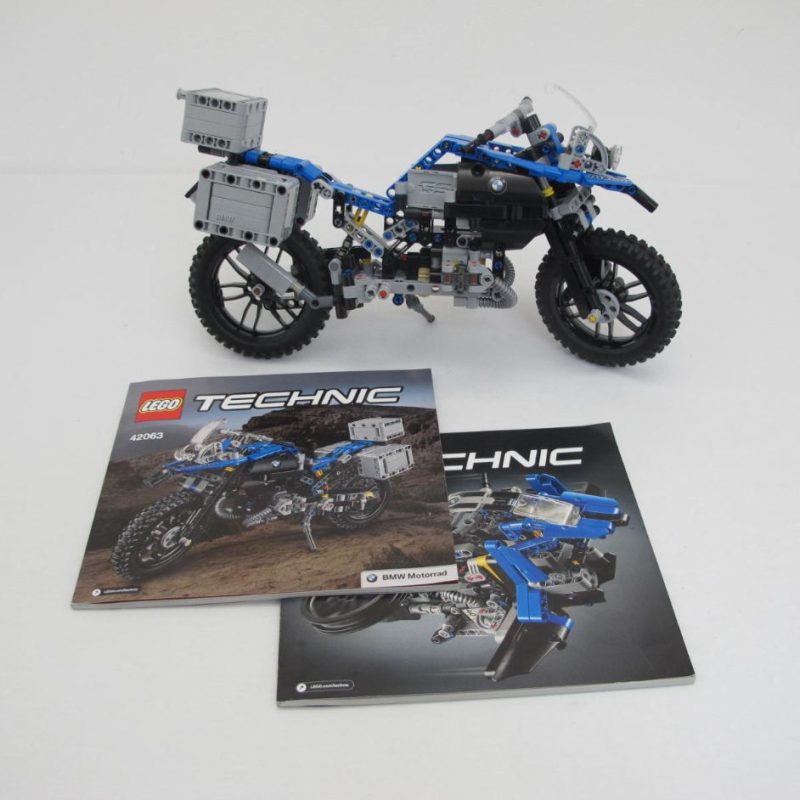 BMW R 1200 GS Adventure. Complete with instructions, no box