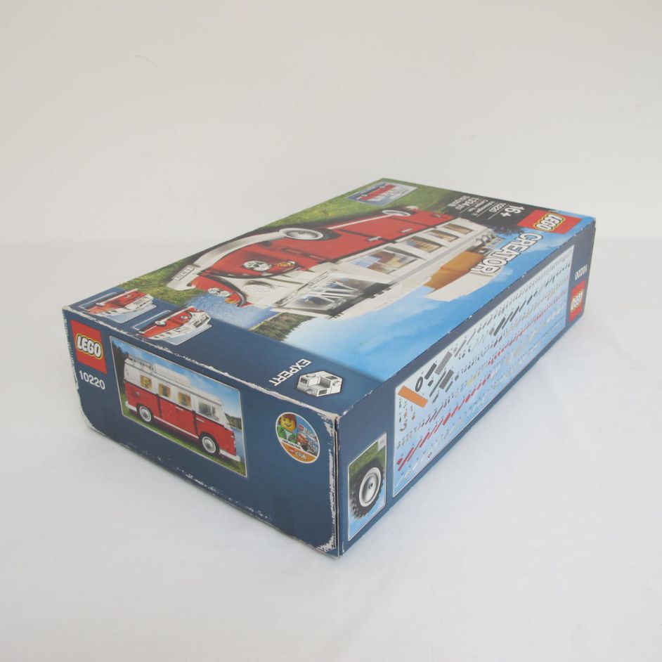 Volkswagen T1 Camper Van (VW Bus). Complete with instructions and box - Image 2