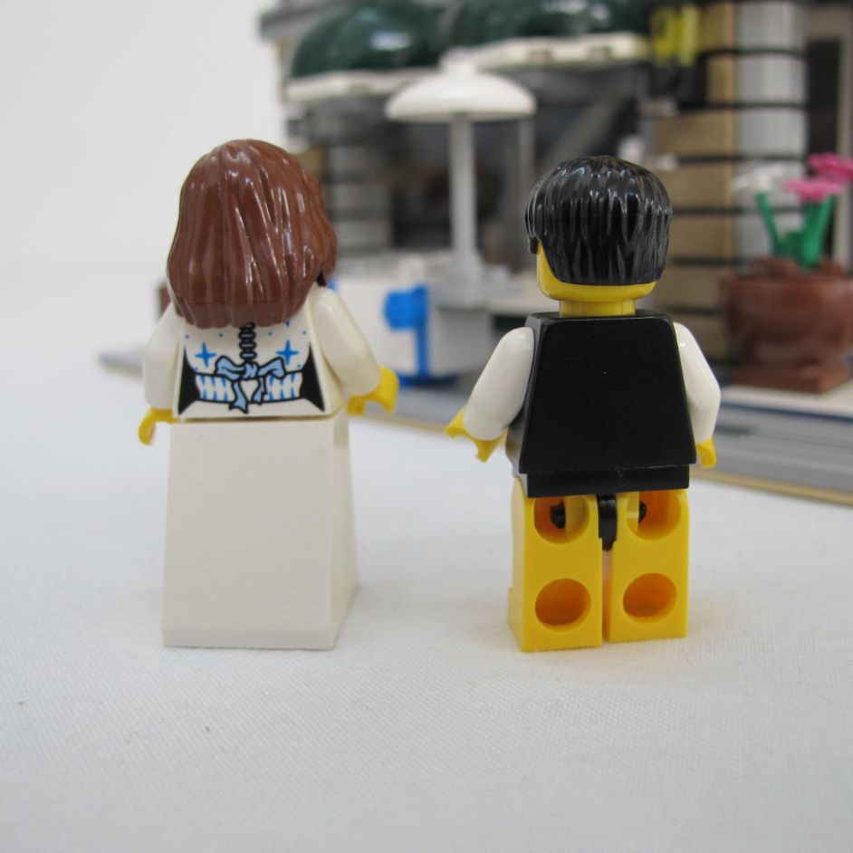 Grand Emporium. Complete with instructions and box - Image 26