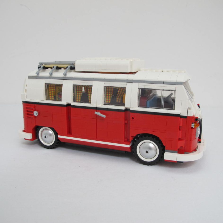 Volkswagen T1 Camper Van (VW Bus). Complete with instructions and box - Image 8