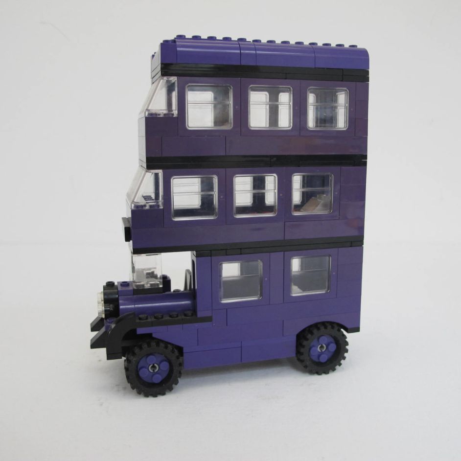 Knight Bus. Complete with instructions, no box - Image 2