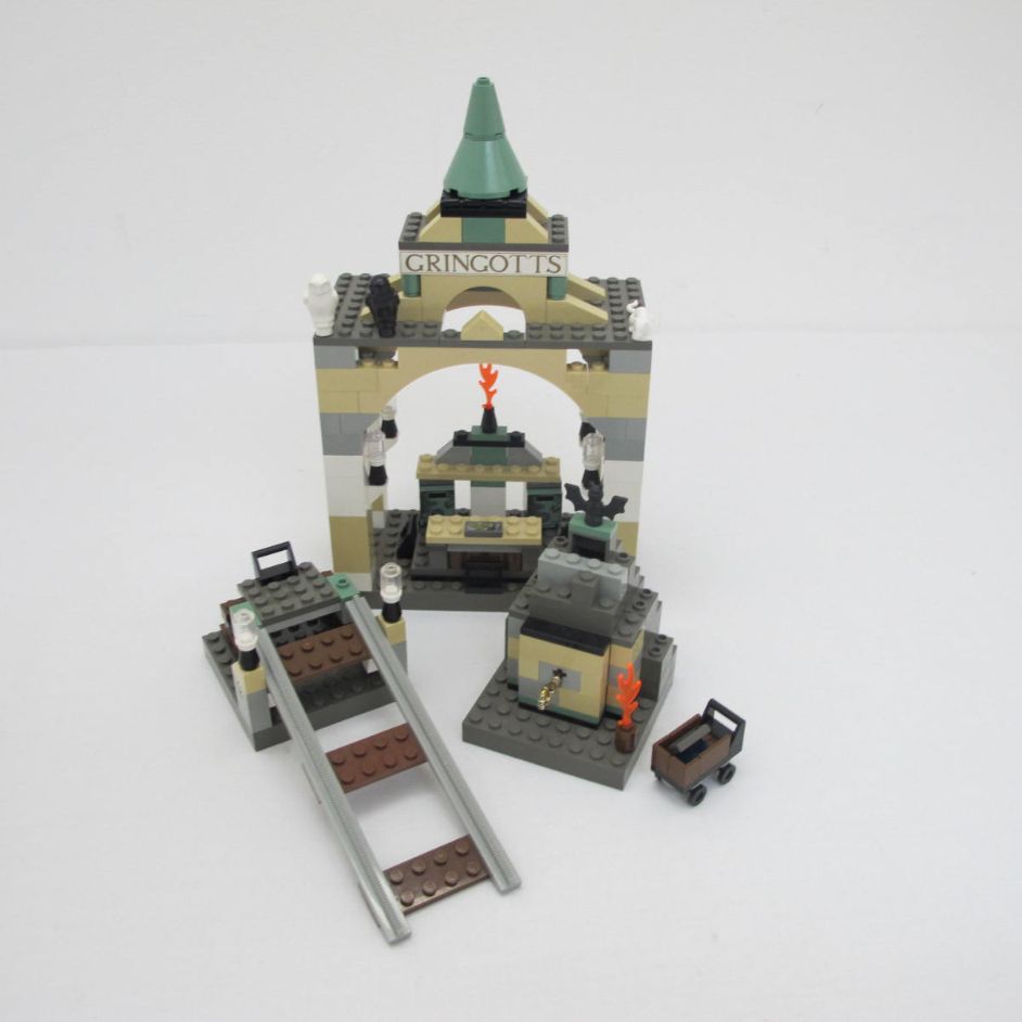 Gringott's Bank. Incomplete with instructions, no box - Image 12