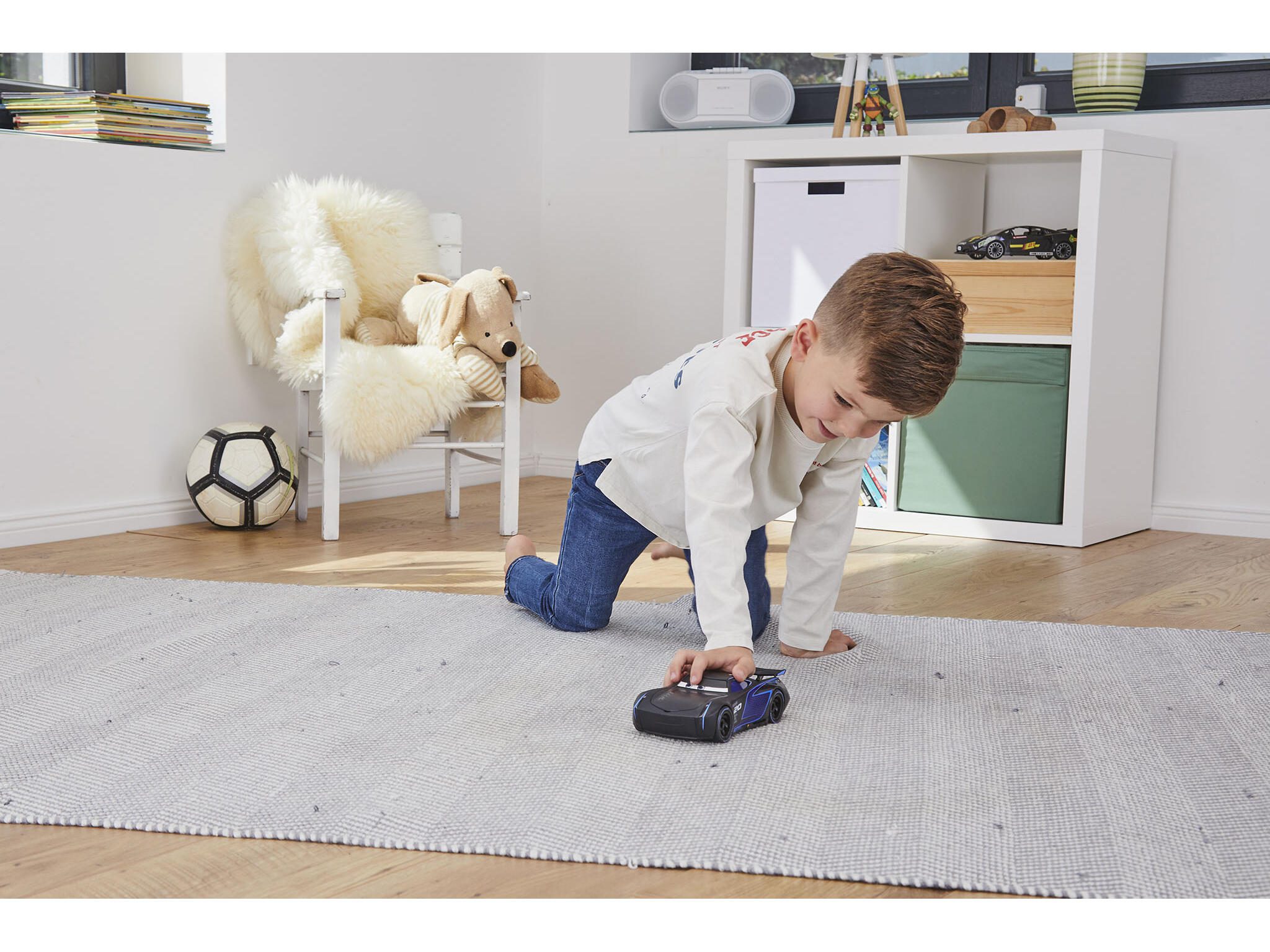 Revell Jackson Storm Disney-Cars (Light & Sound) 06563