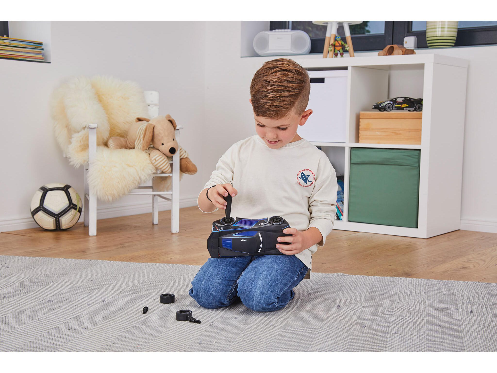 Revell Jackson Storm Disney-Cars (Light & Sound) 06563