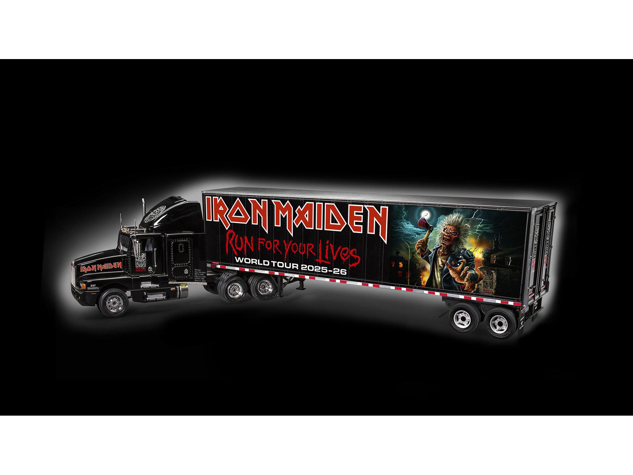 Revell Tour Truck "Iron Maiden" (50th Anniversary) 07740