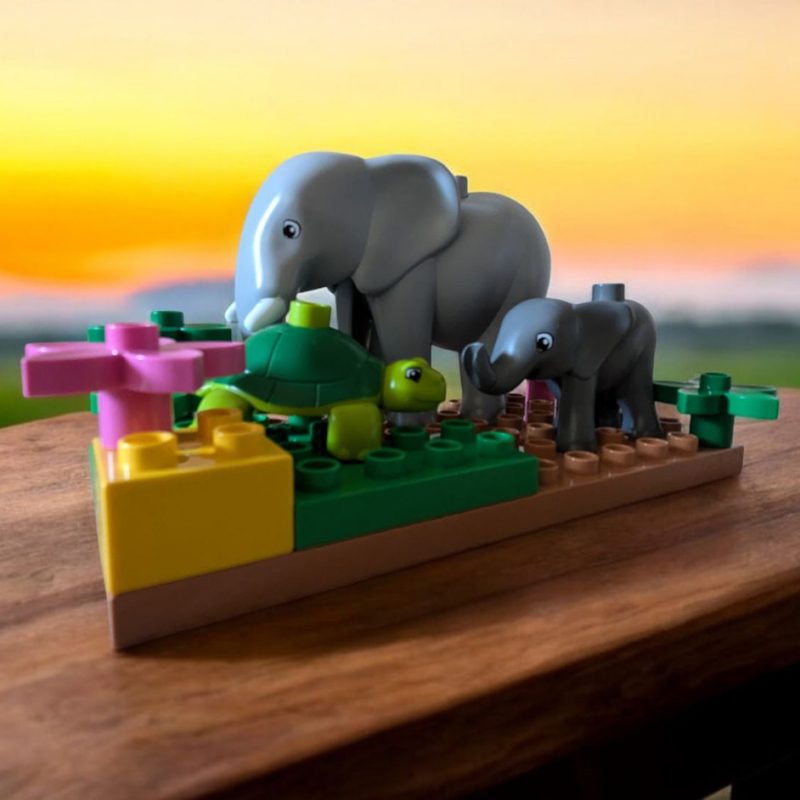 Stone Heap Elephants (SH-1003)