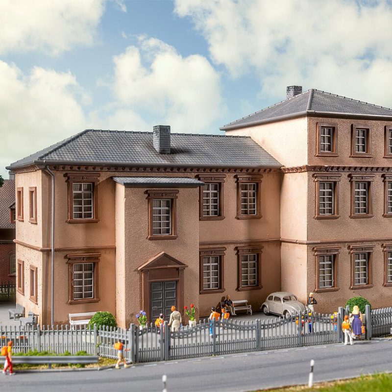 Faller Waldorf School 130784