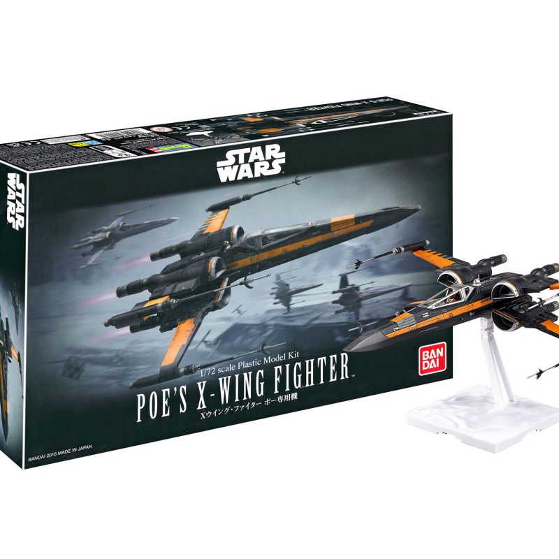 Poe's X-Wing Fighter Bandai