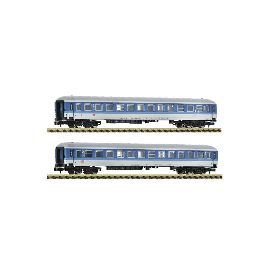 2-pc set: Passenger coaches