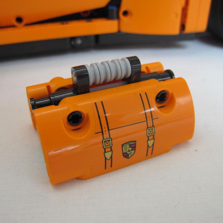 Porsche 911 GT3 RS. Complete with instructions and box - Image 19