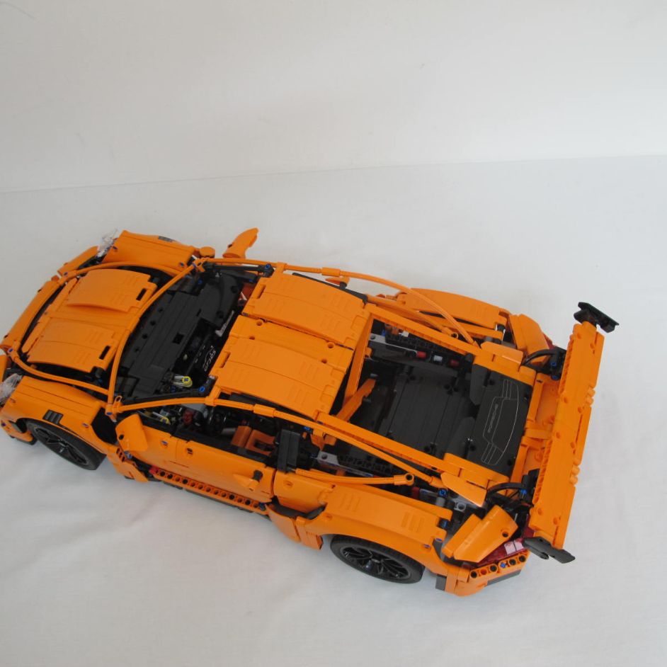 Porsche 911 GT3 RS. Complete with instructions and box - Image 7