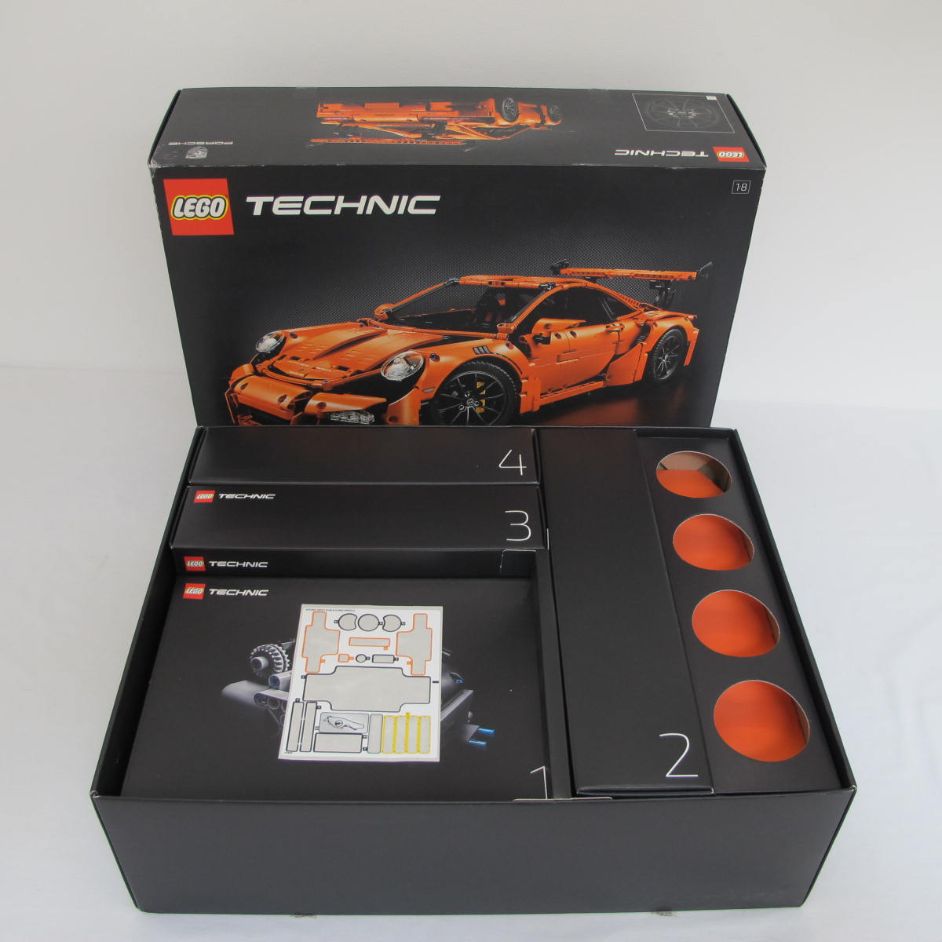 Porsche 911 GT3 RS. Complete with instructions and box - Image 15