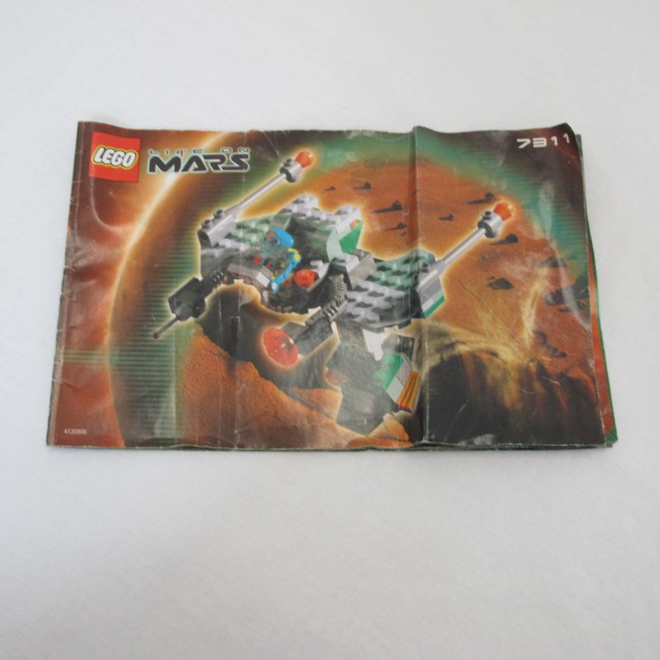 Red Planet Cruiser. Incomplete with instructions, no box - Image 5