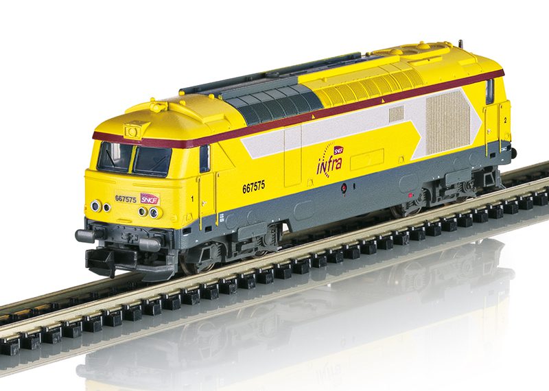 Minitrix Class T16707 BB 67400 Diesel Locomotive