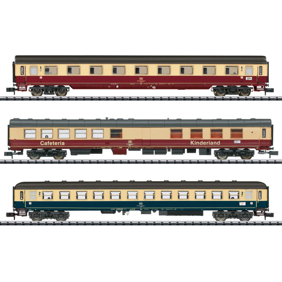 Minitrix 18274 “FD 1922 Berchtesgadener Land” Express Train Passenger Car Set 1