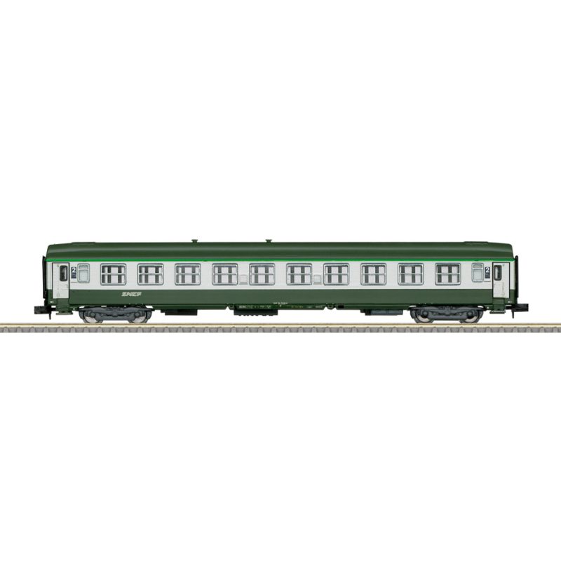 Minitrix T18466 Type B10 Express Train Passenger Car