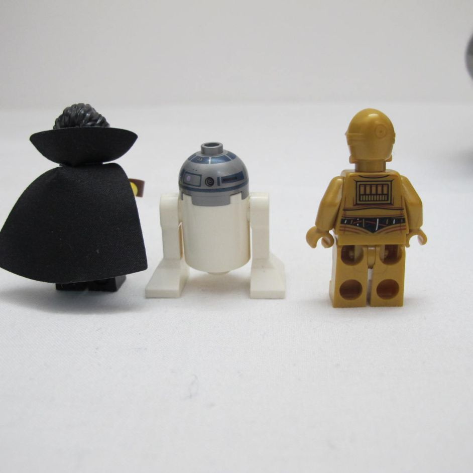 Millennium Falcon. Complete with instructions and box - Image 3