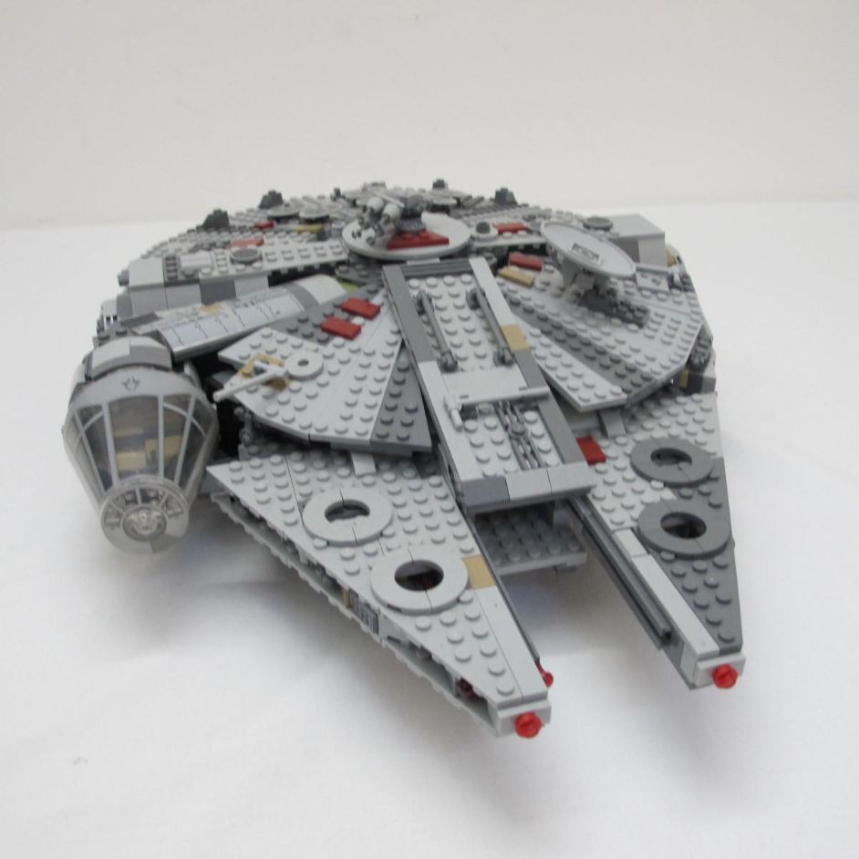 Millennium Falcon. Complete with instructions and box - Image 5